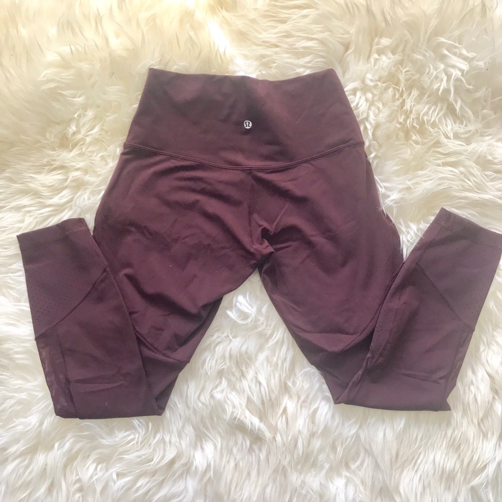 Lulu Lemon full length pant with mesh cut outs